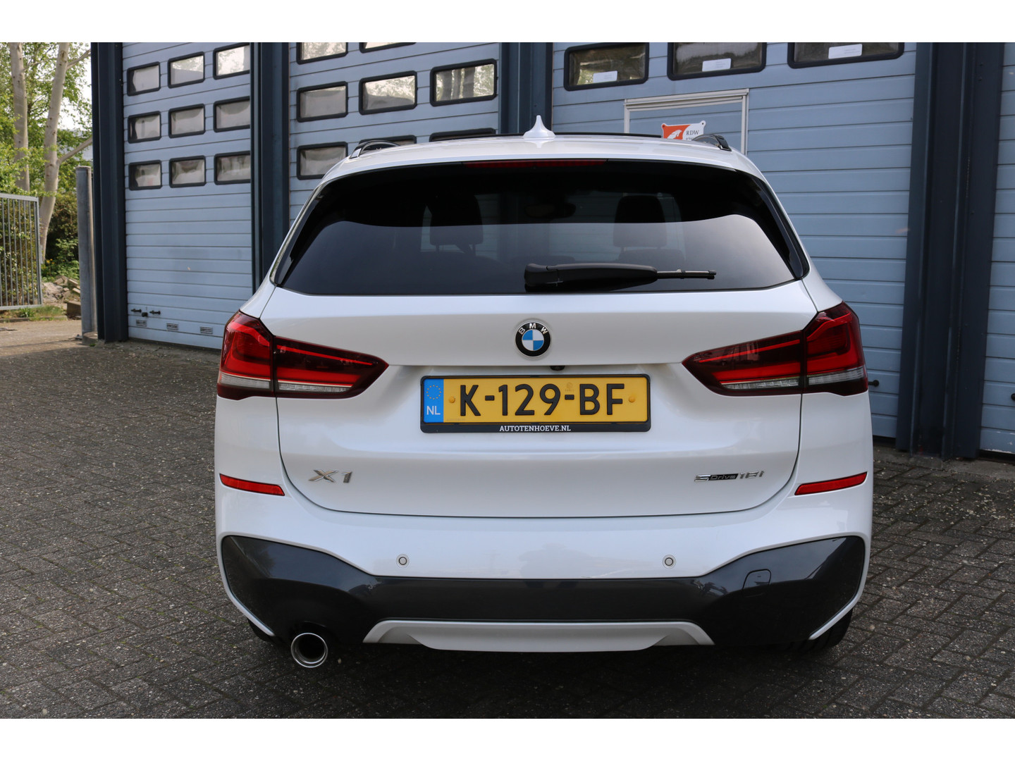BMW BMW