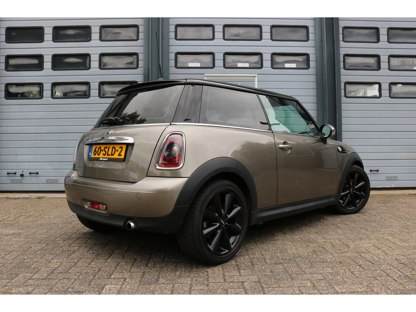 MINI
