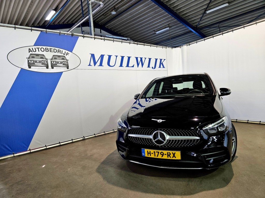 Mercedes-Benz Mercedes-Benz