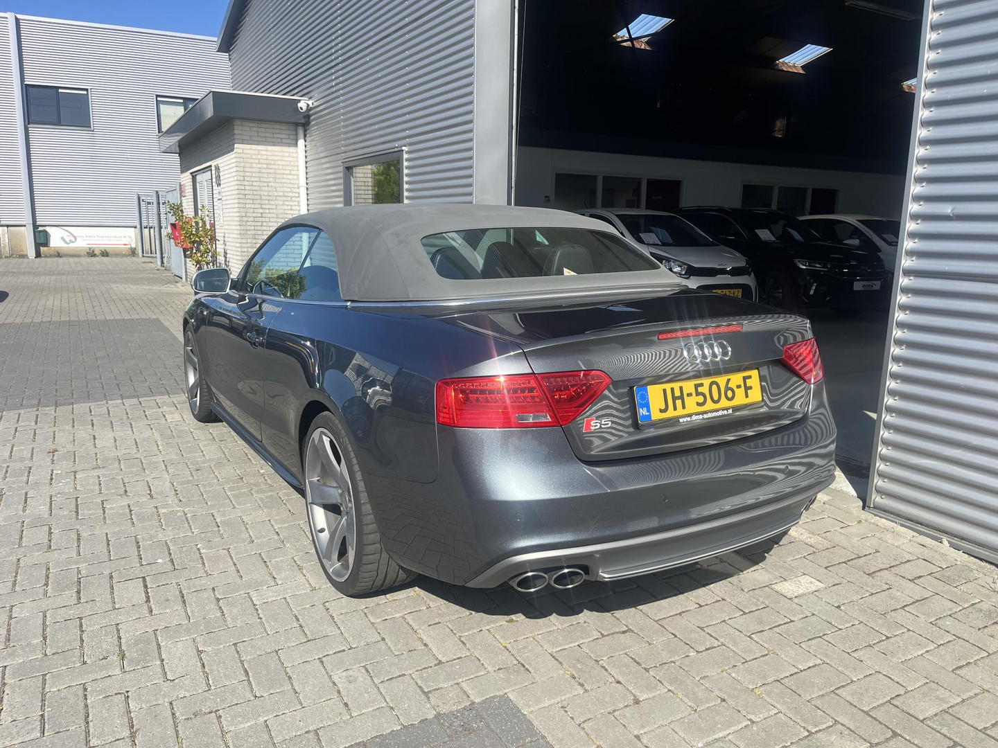 Audi