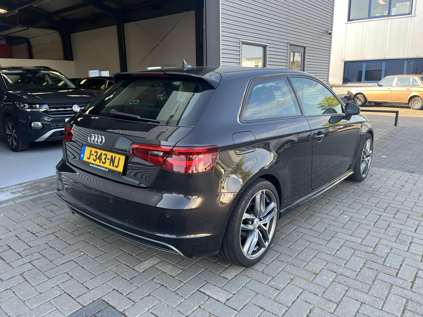 Audi