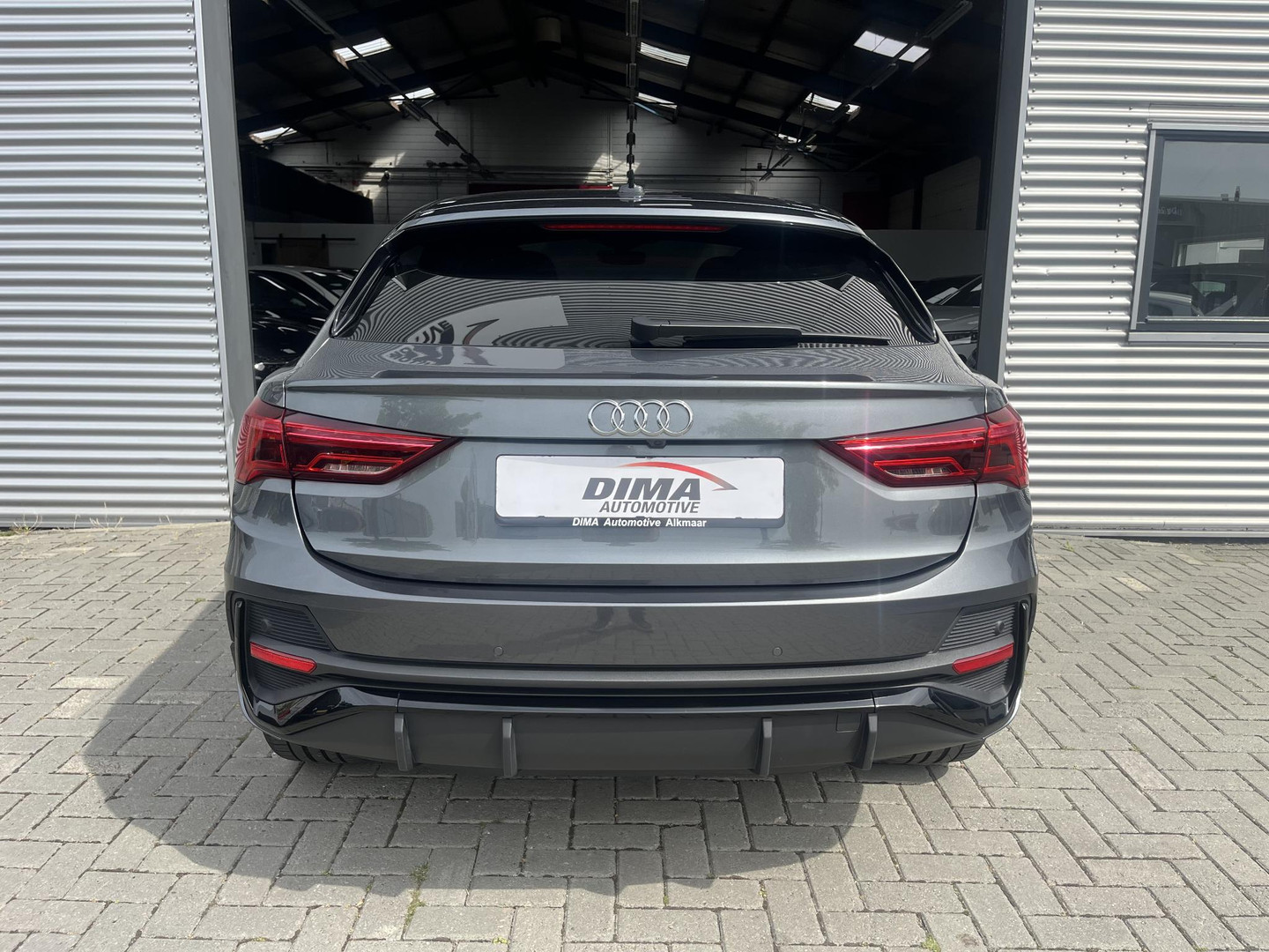 Audi