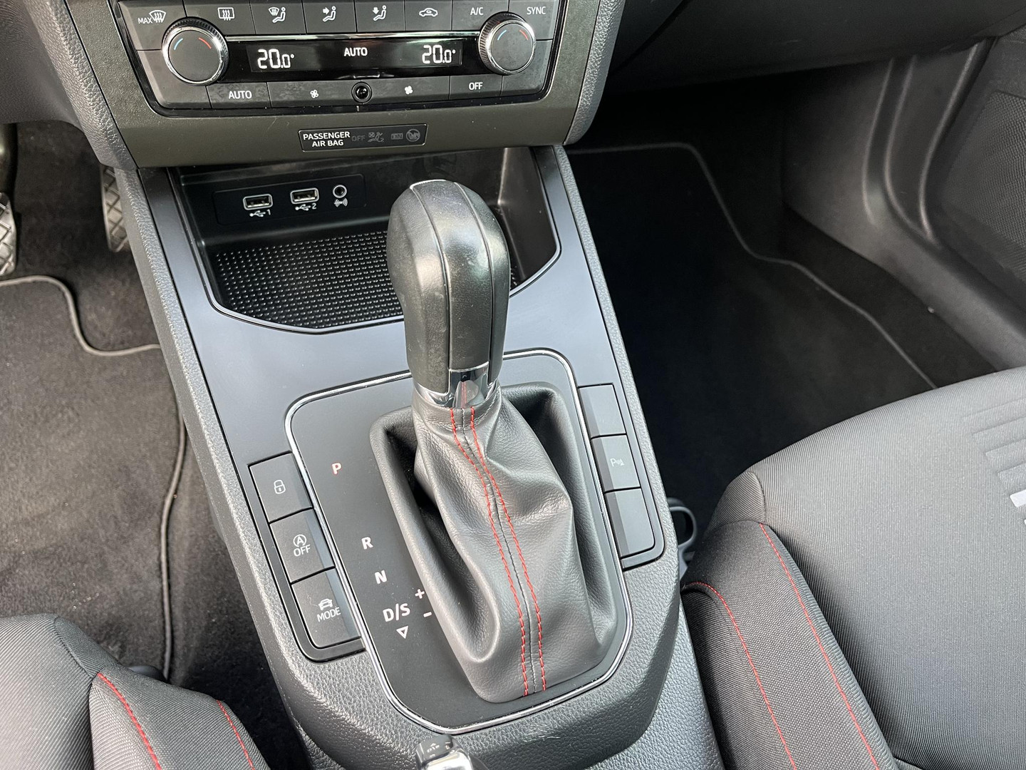 SEAT