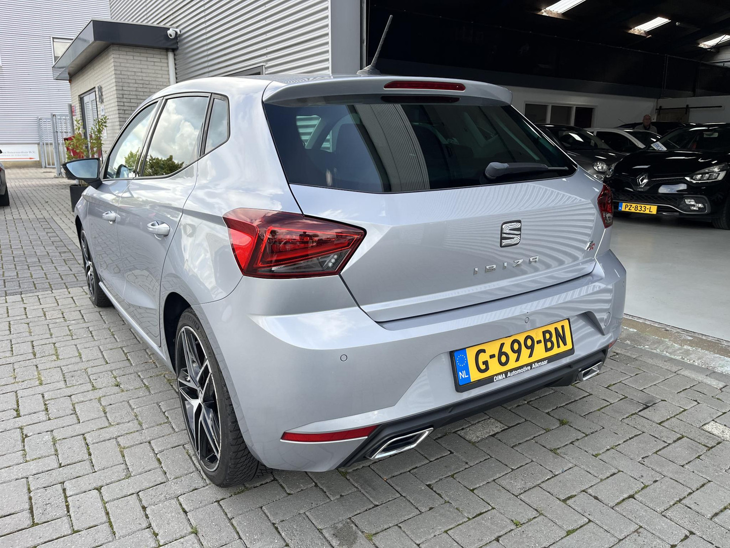 SEAT