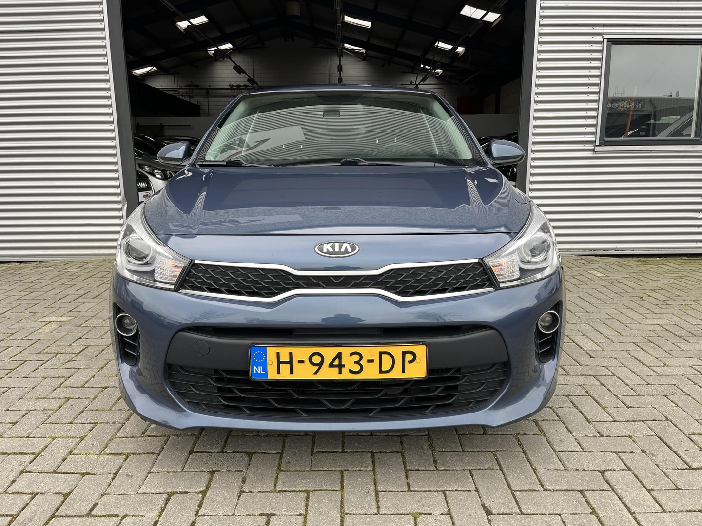 Kia