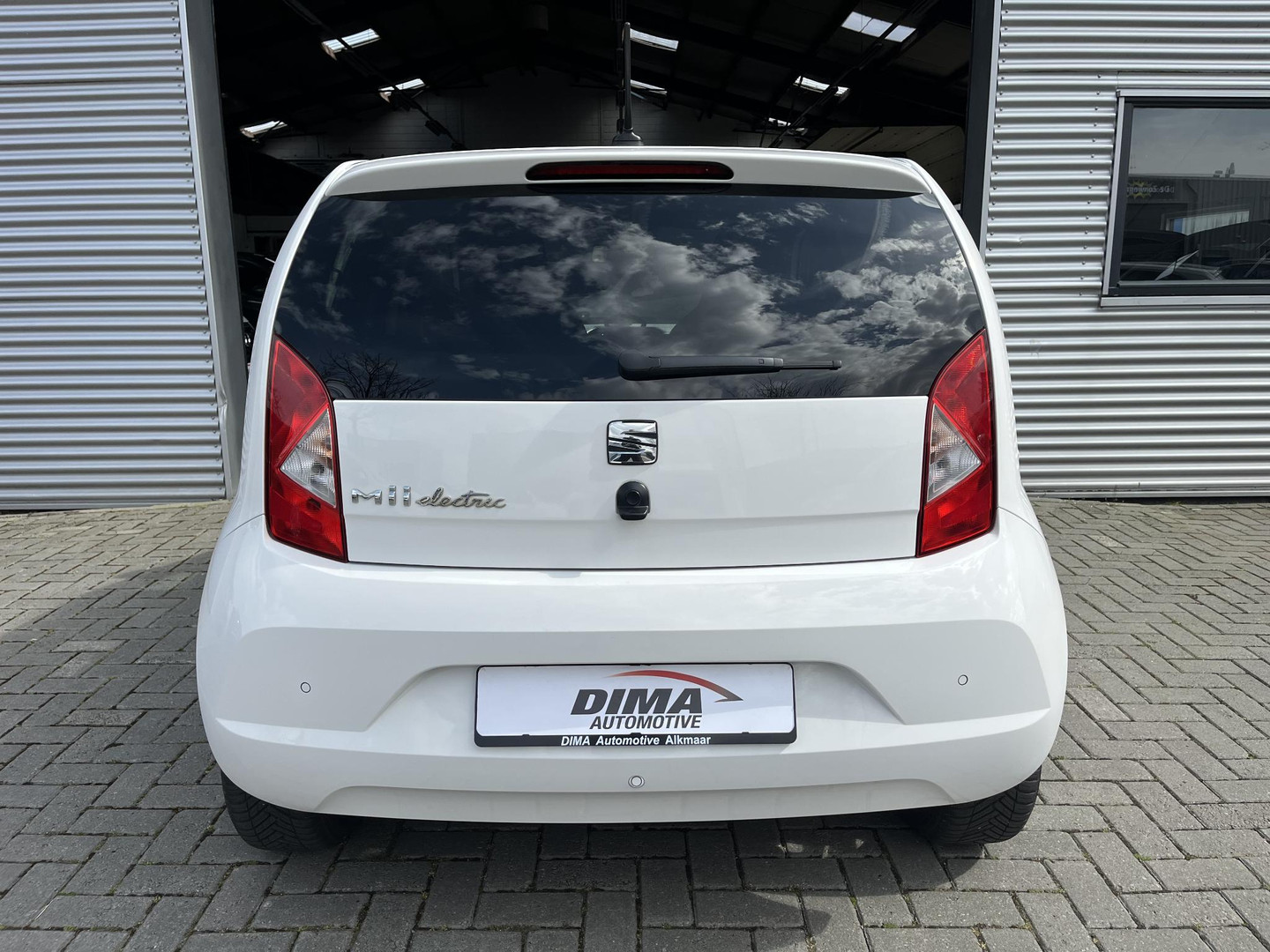 SEAT
