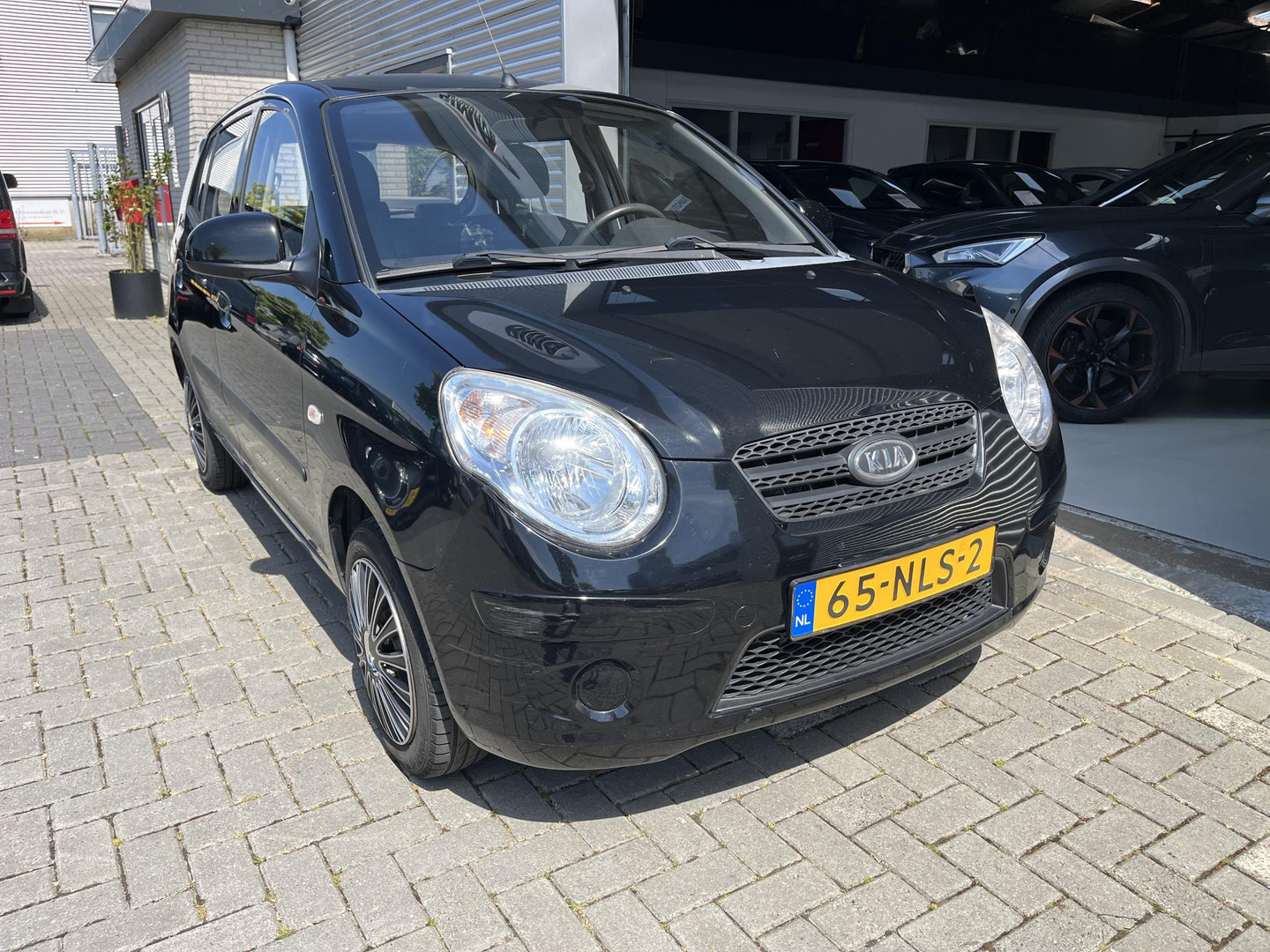 Kia