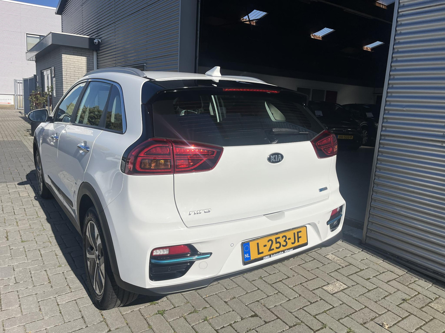 Kia
