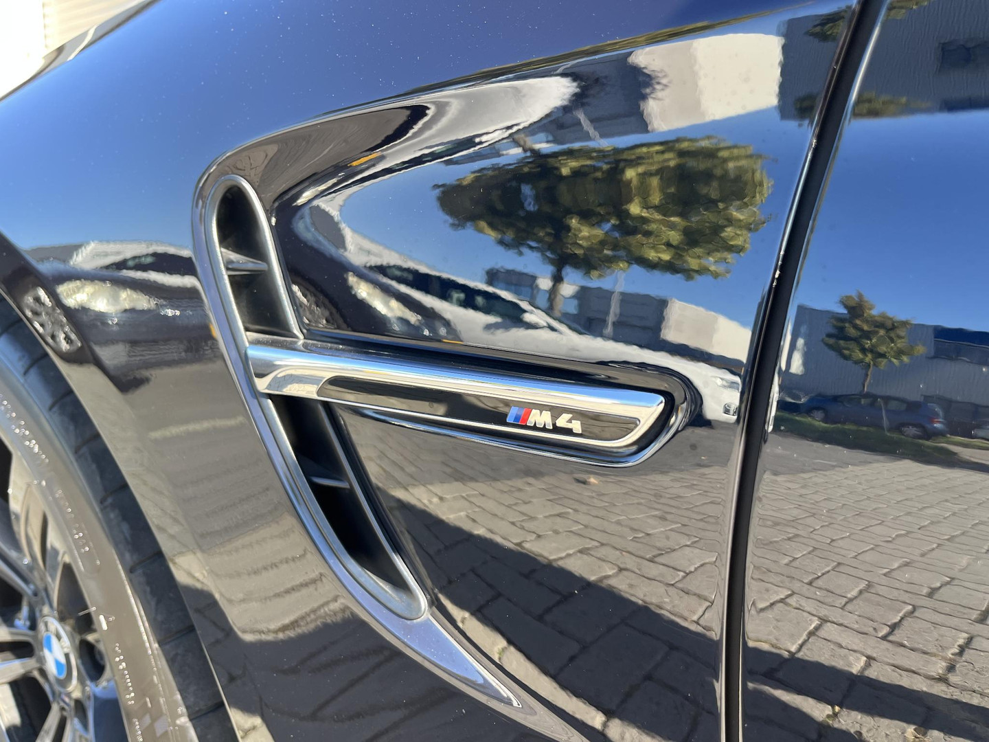 BMW BMW