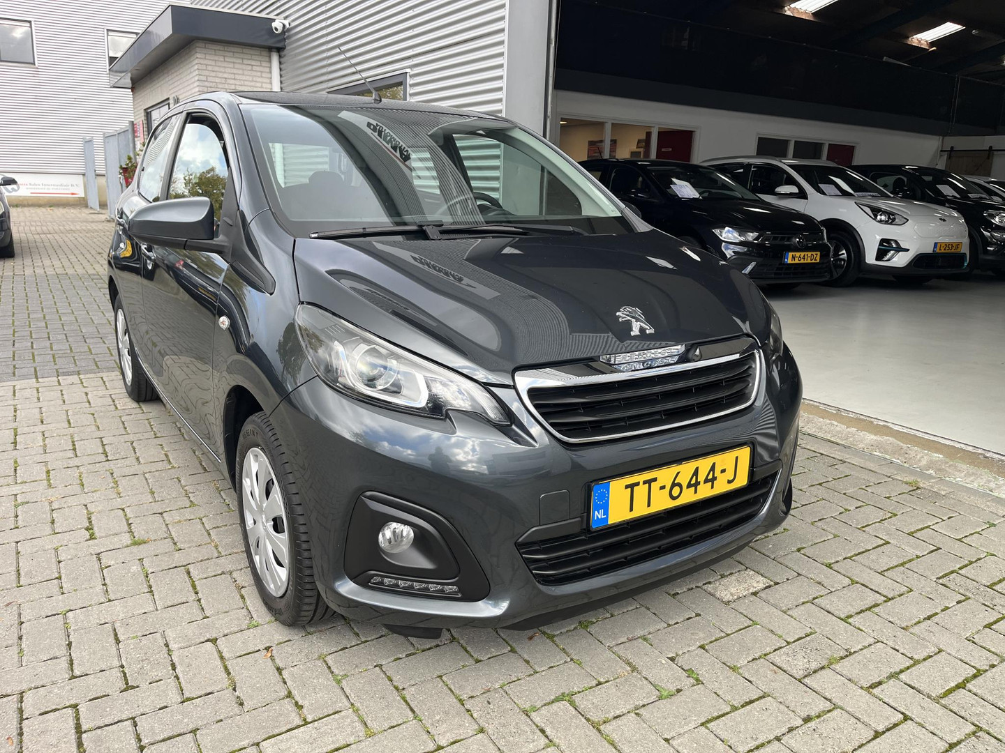 Peugeot