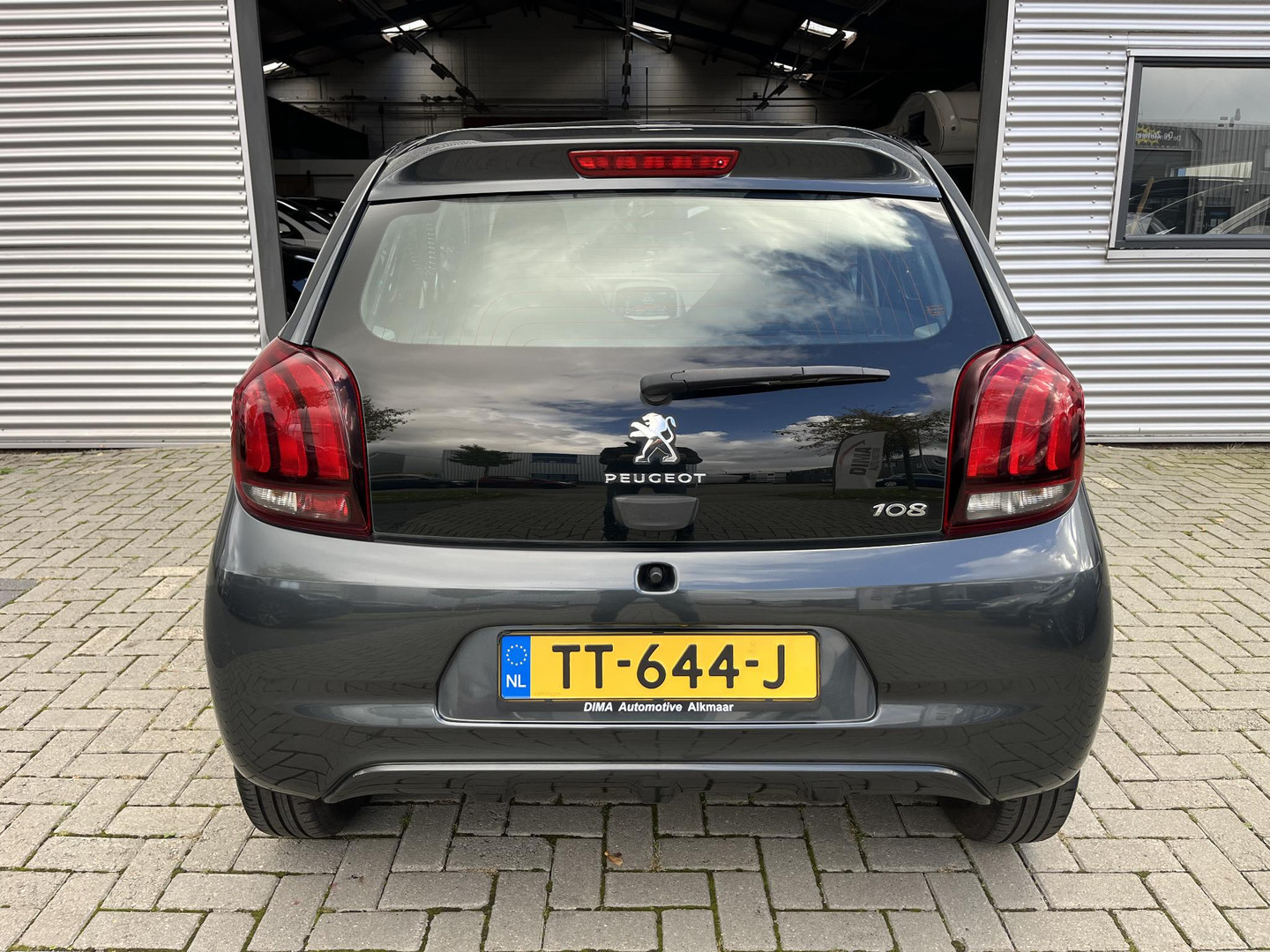 Peugeot