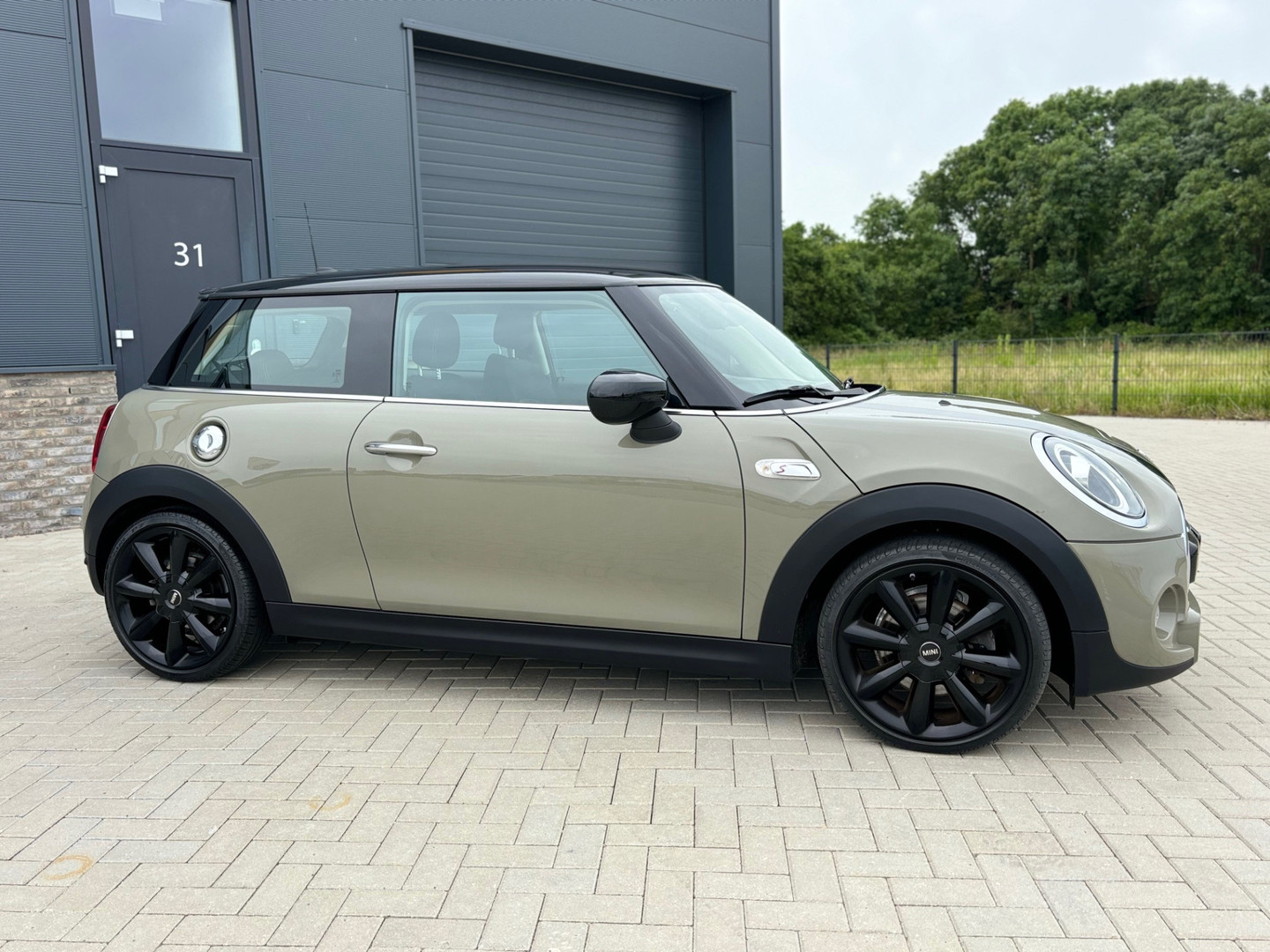 MINI