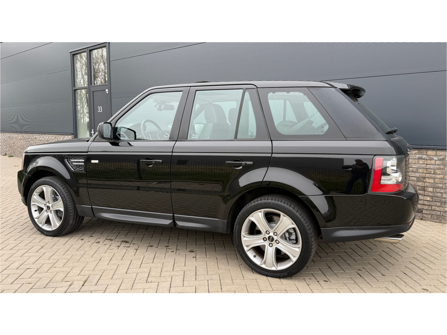 Land Rover