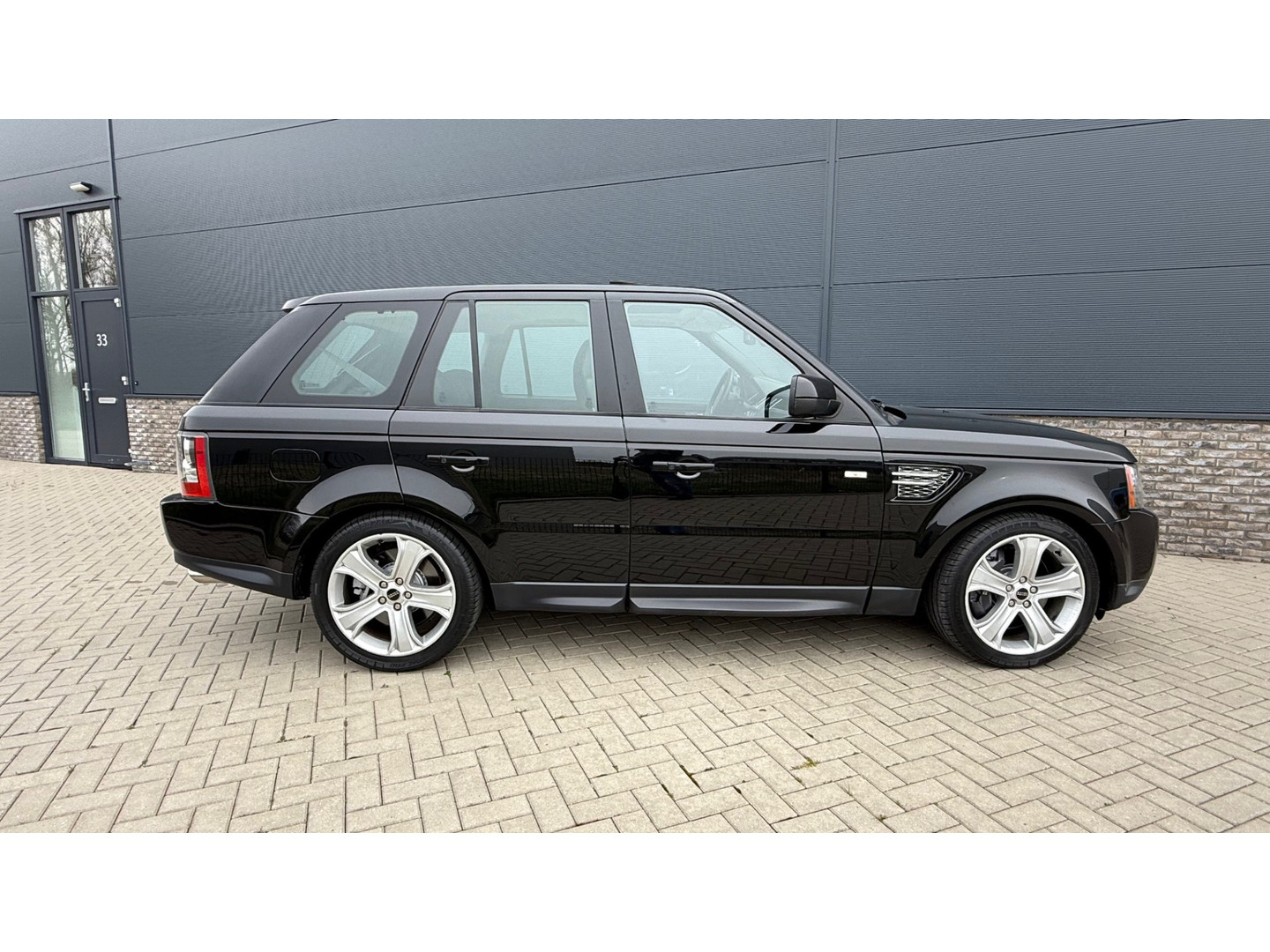 Land Rover