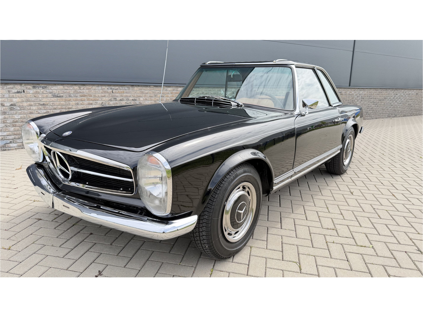 Mercedes-Benz