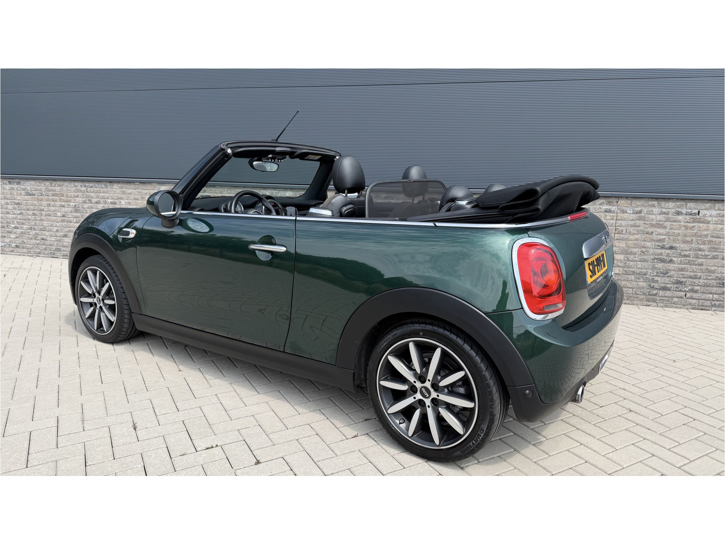 MINI MINI