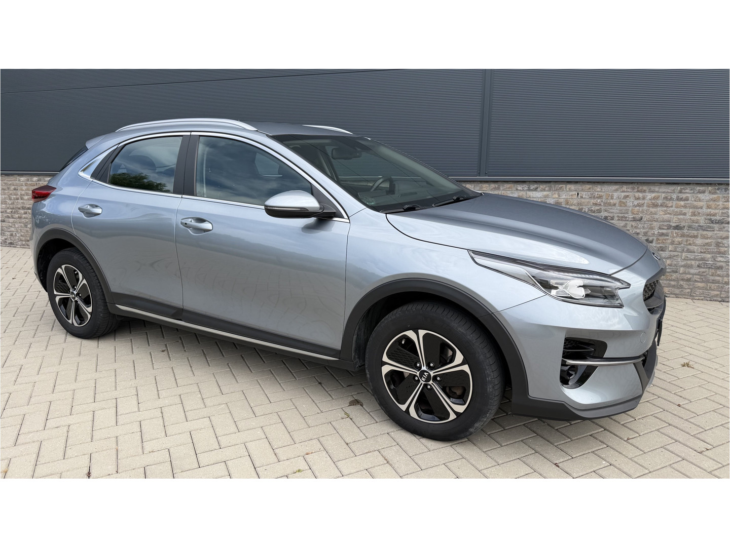 Kia