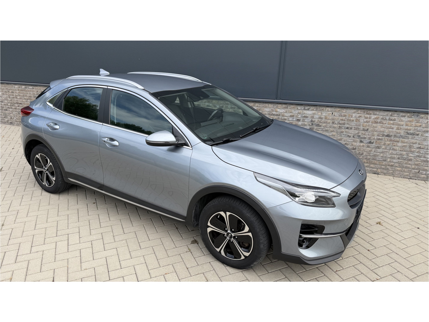 Kia