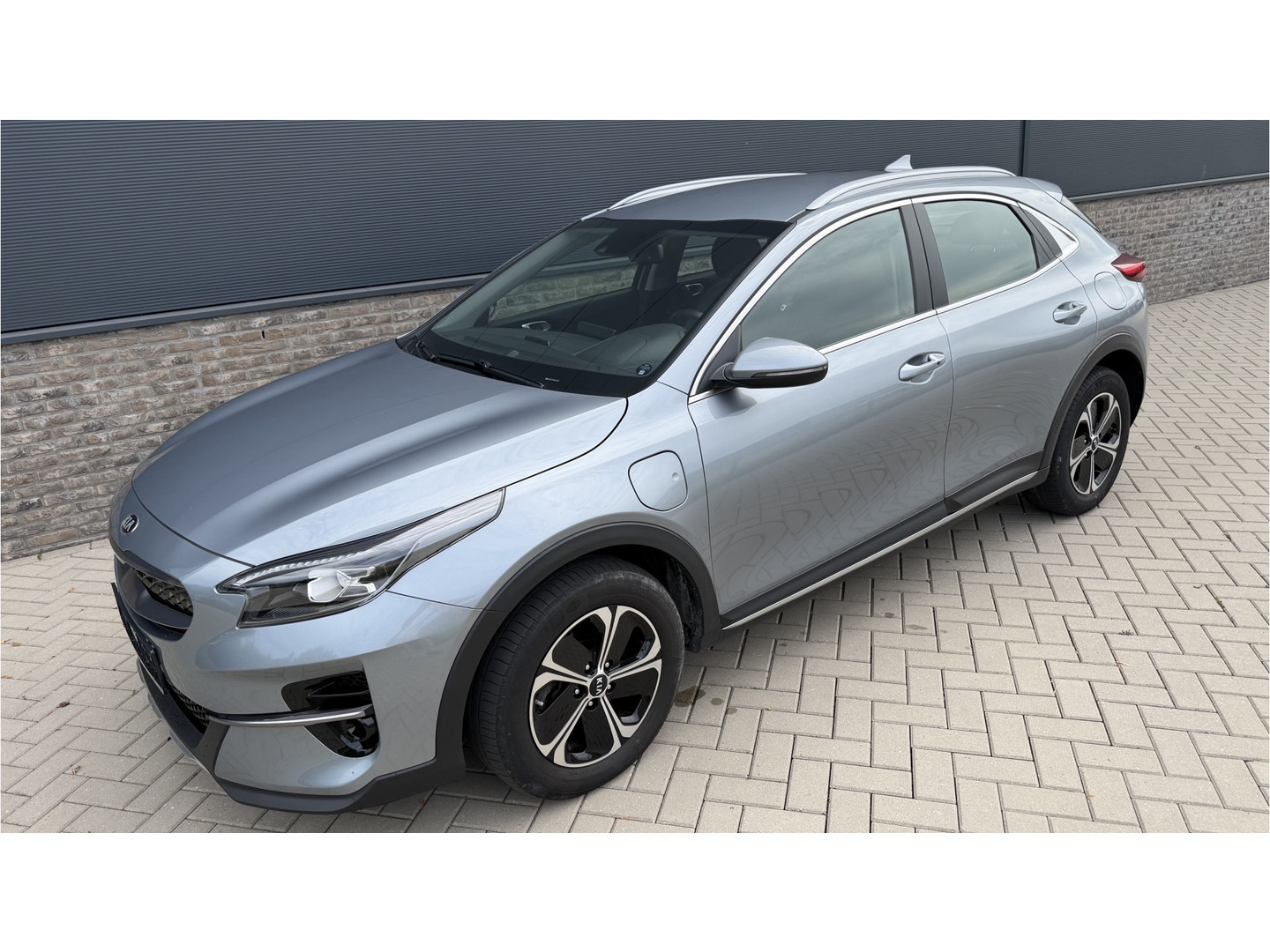 Kia