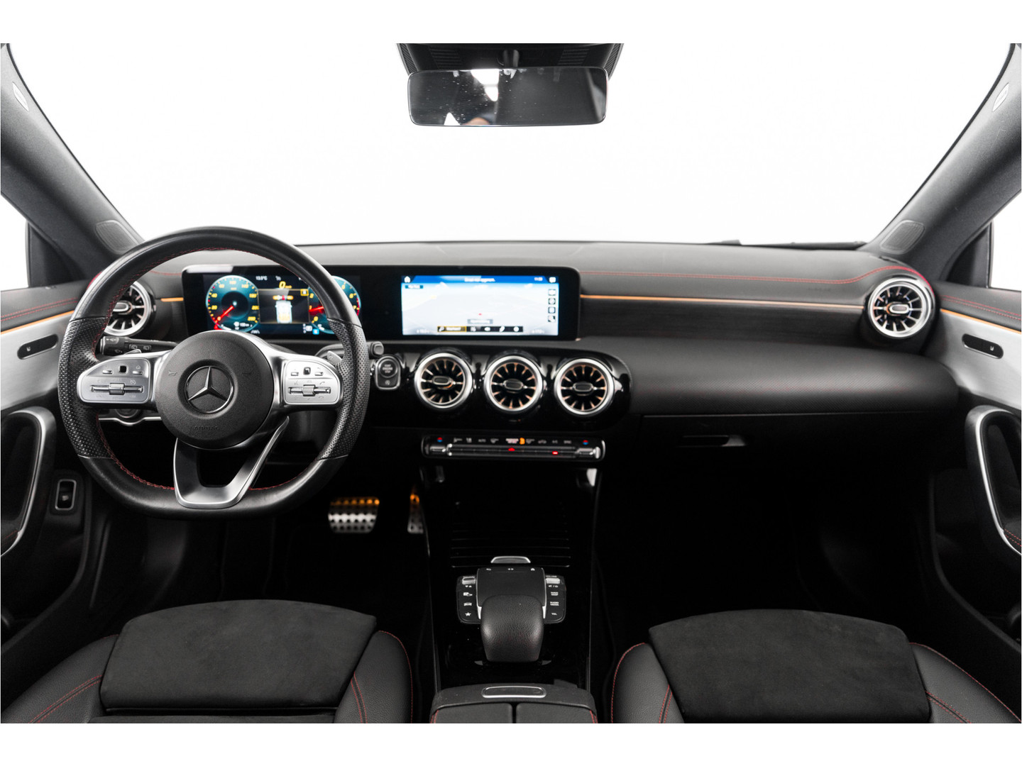 Mercedes-Benz Mercedes-Benz