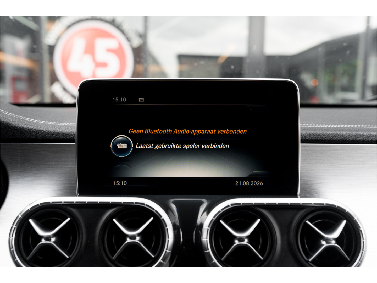 Mercedes-Benz Mercedes-Benz