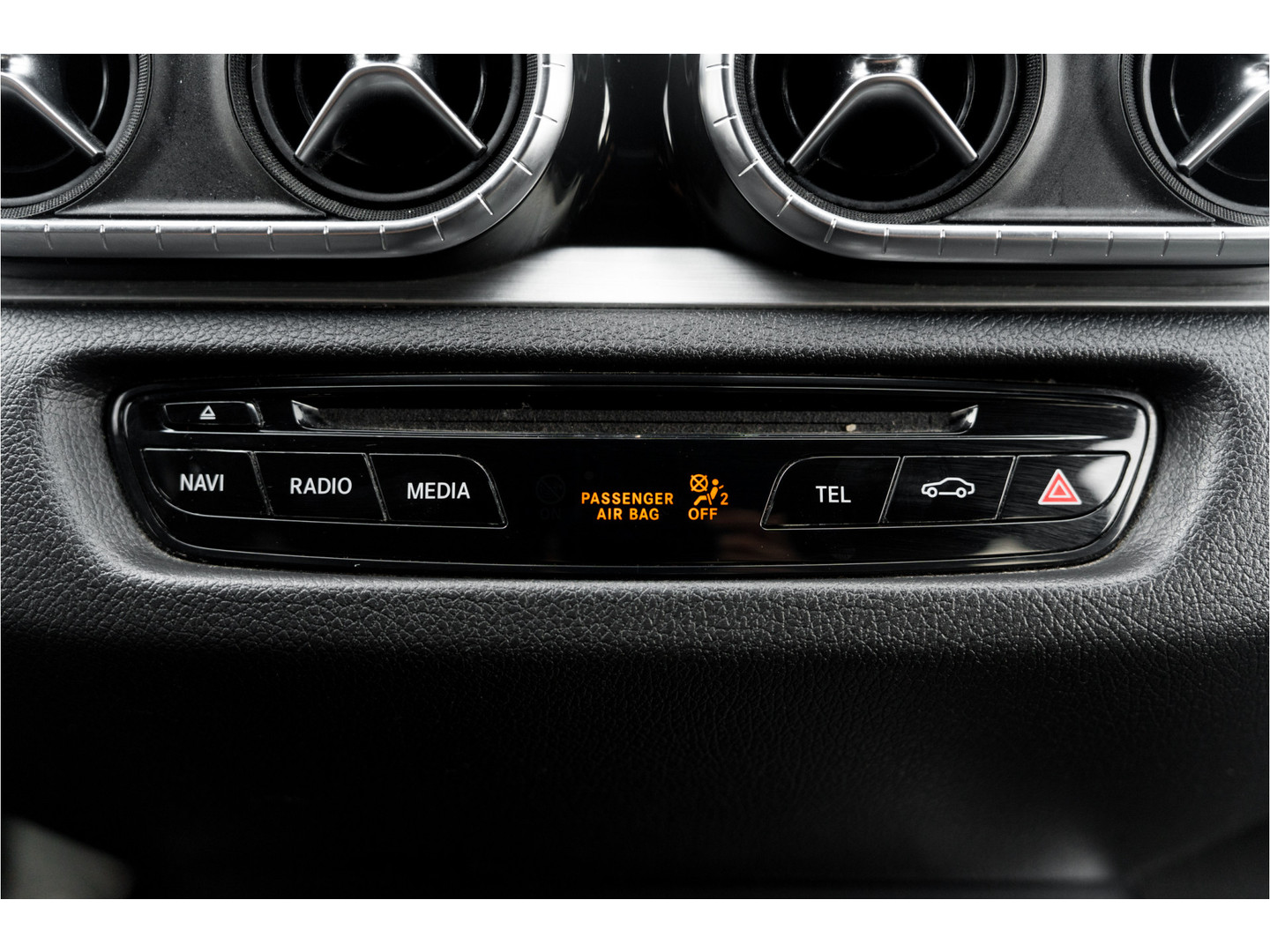 Mercedes-Benz Mercedes-Benz