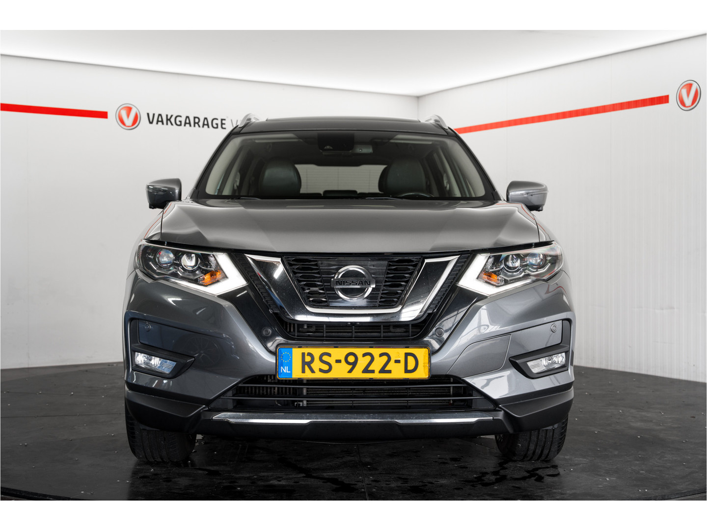 Nissan Nissan