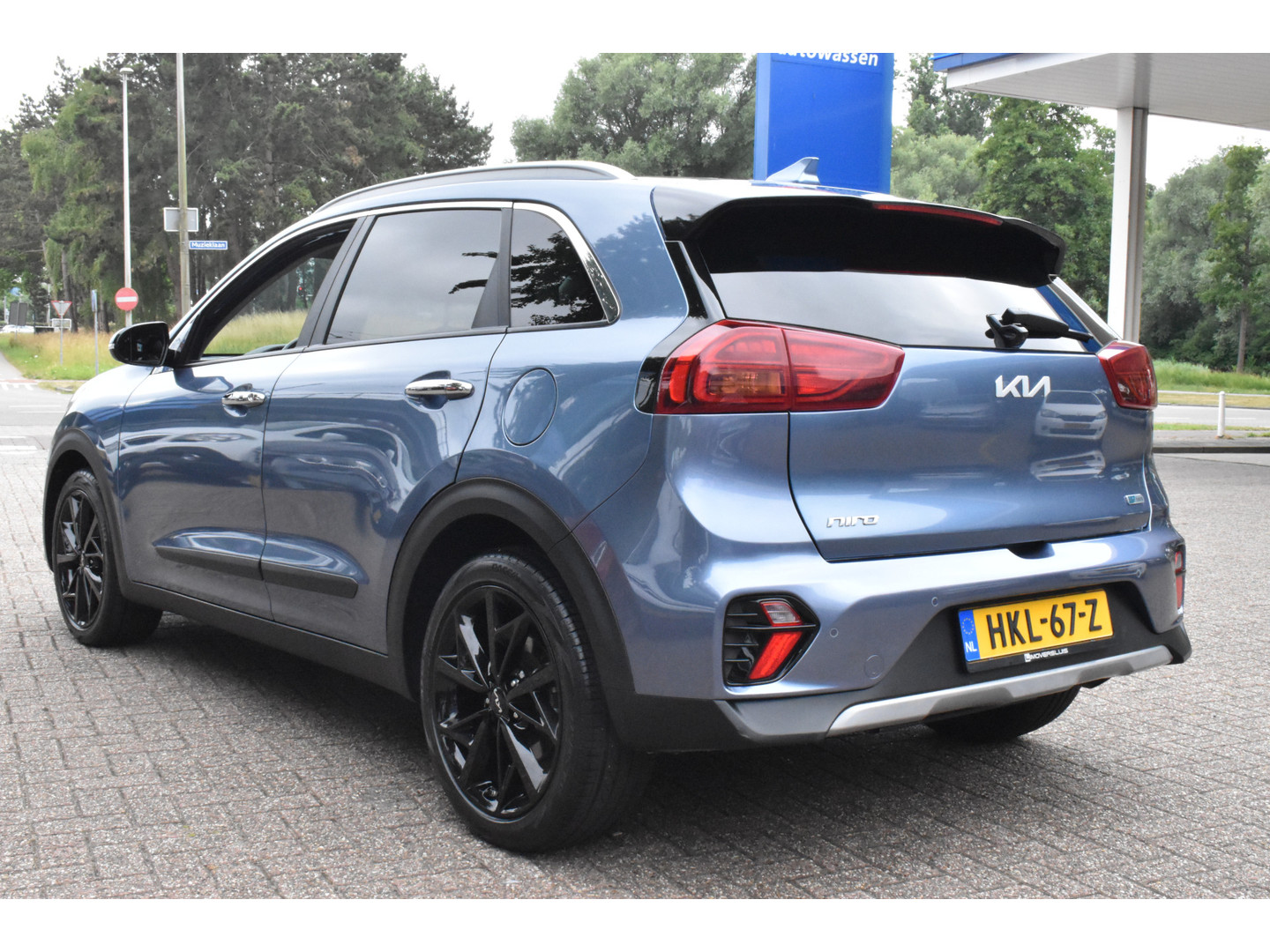 Kia