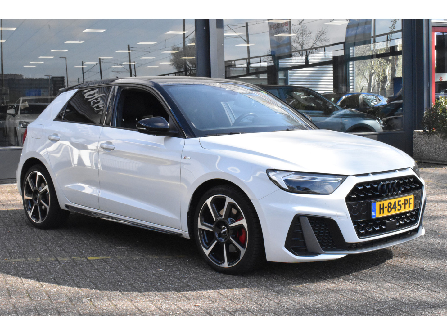 Audi