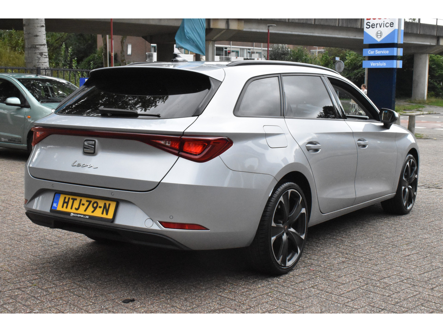 SEAT
