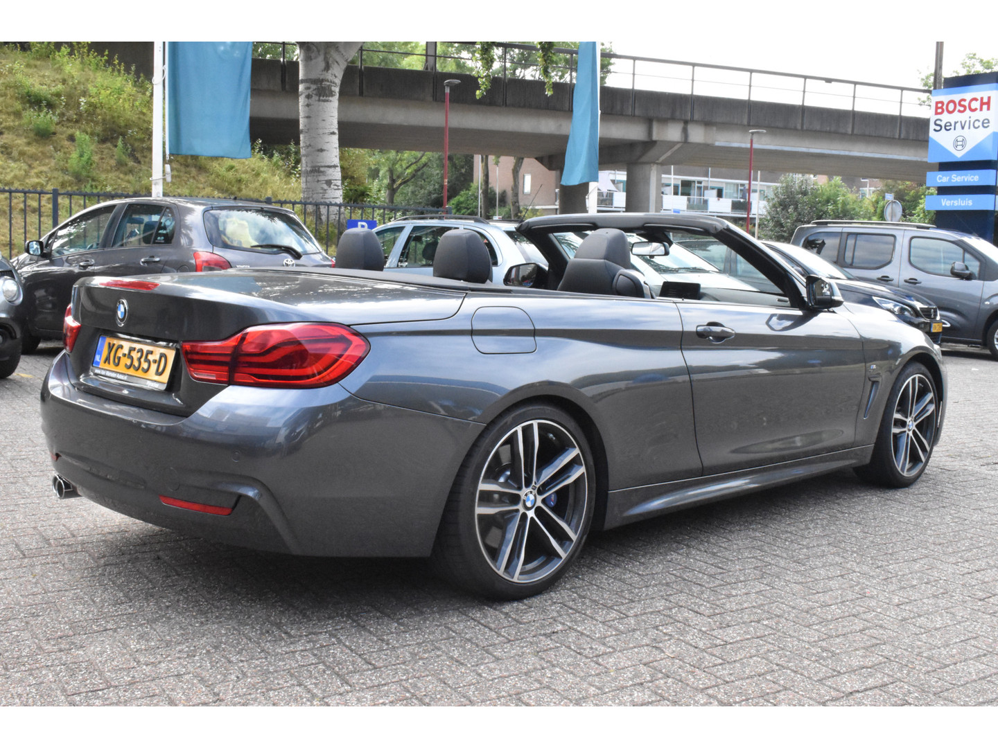 BMW BMW