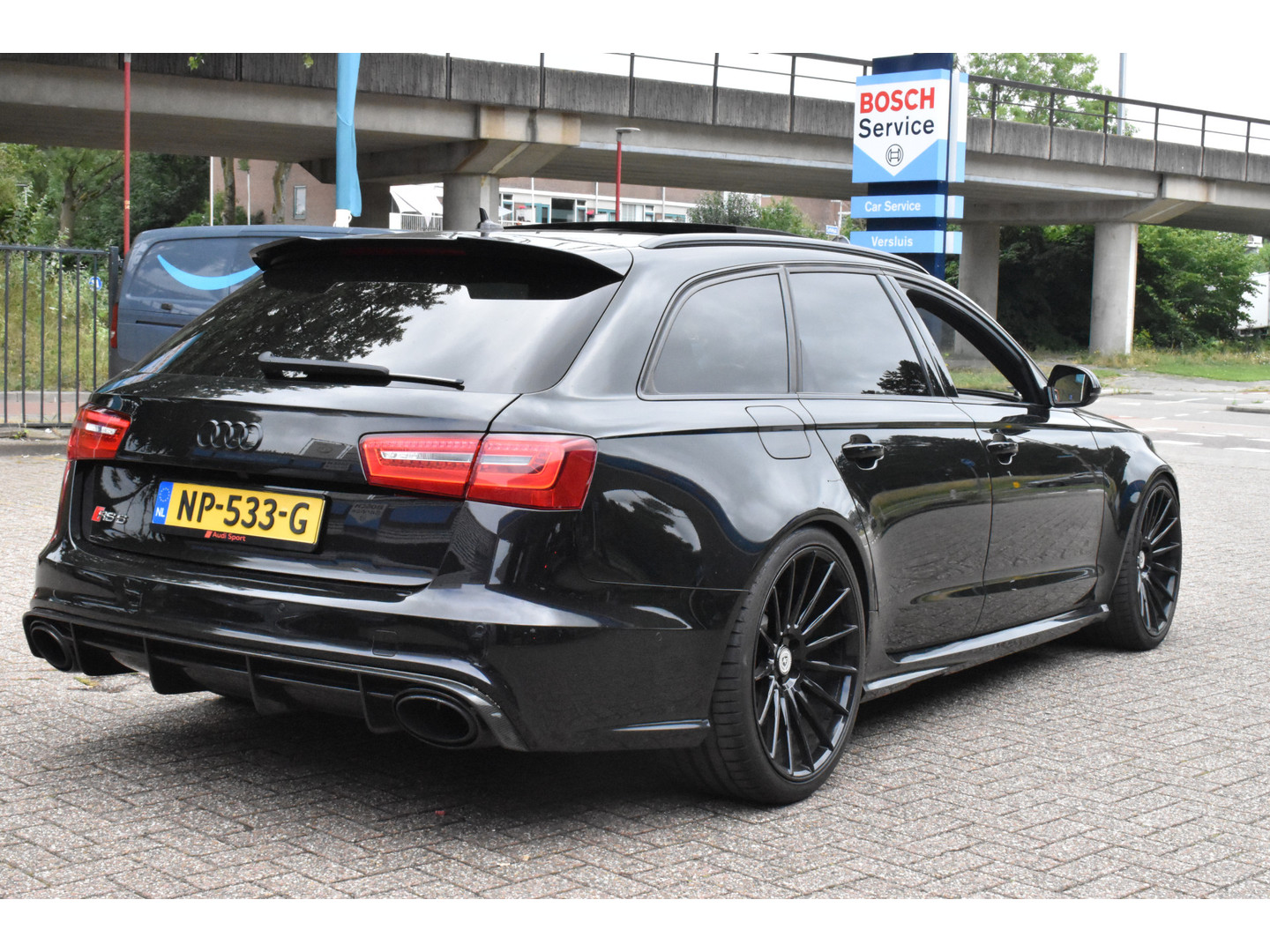 Audi