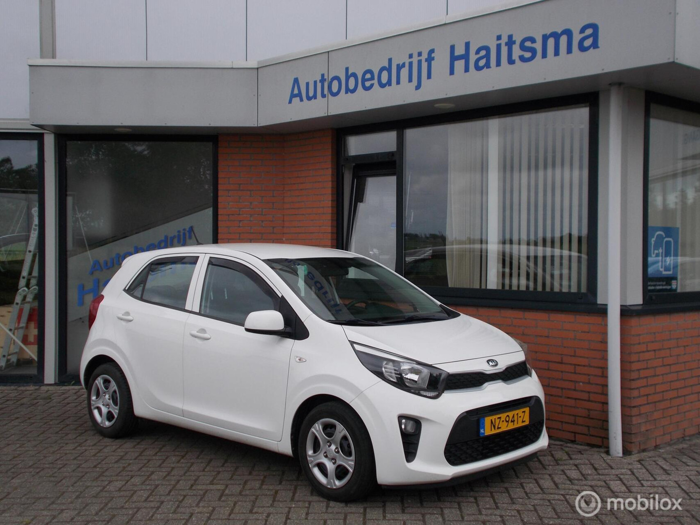 Kia