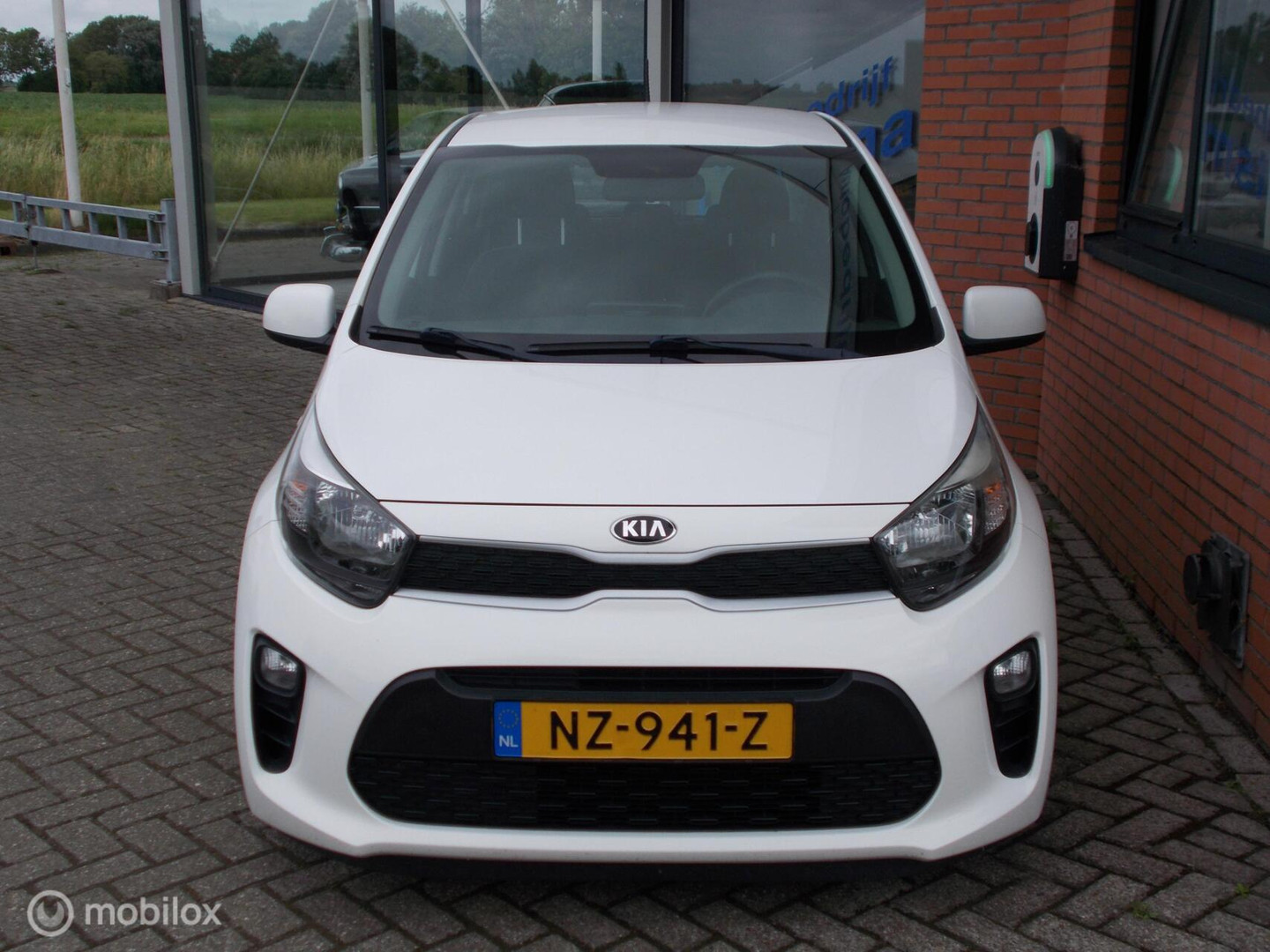 Kia