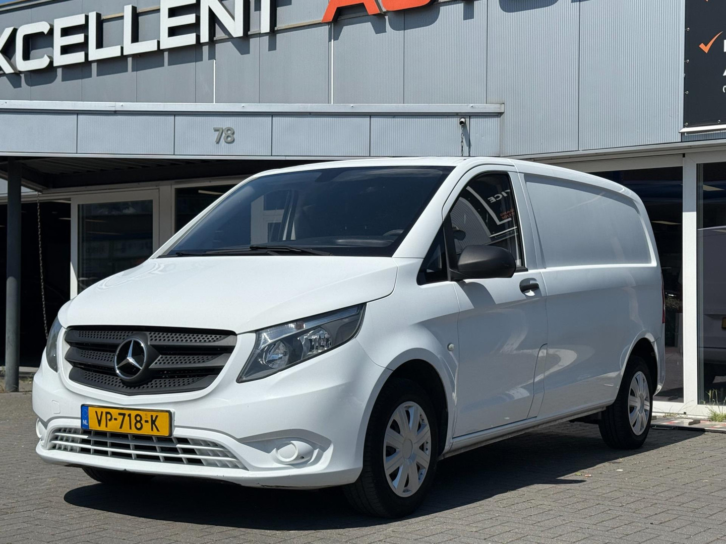 Mercedes-Benz Mercedes-Benz