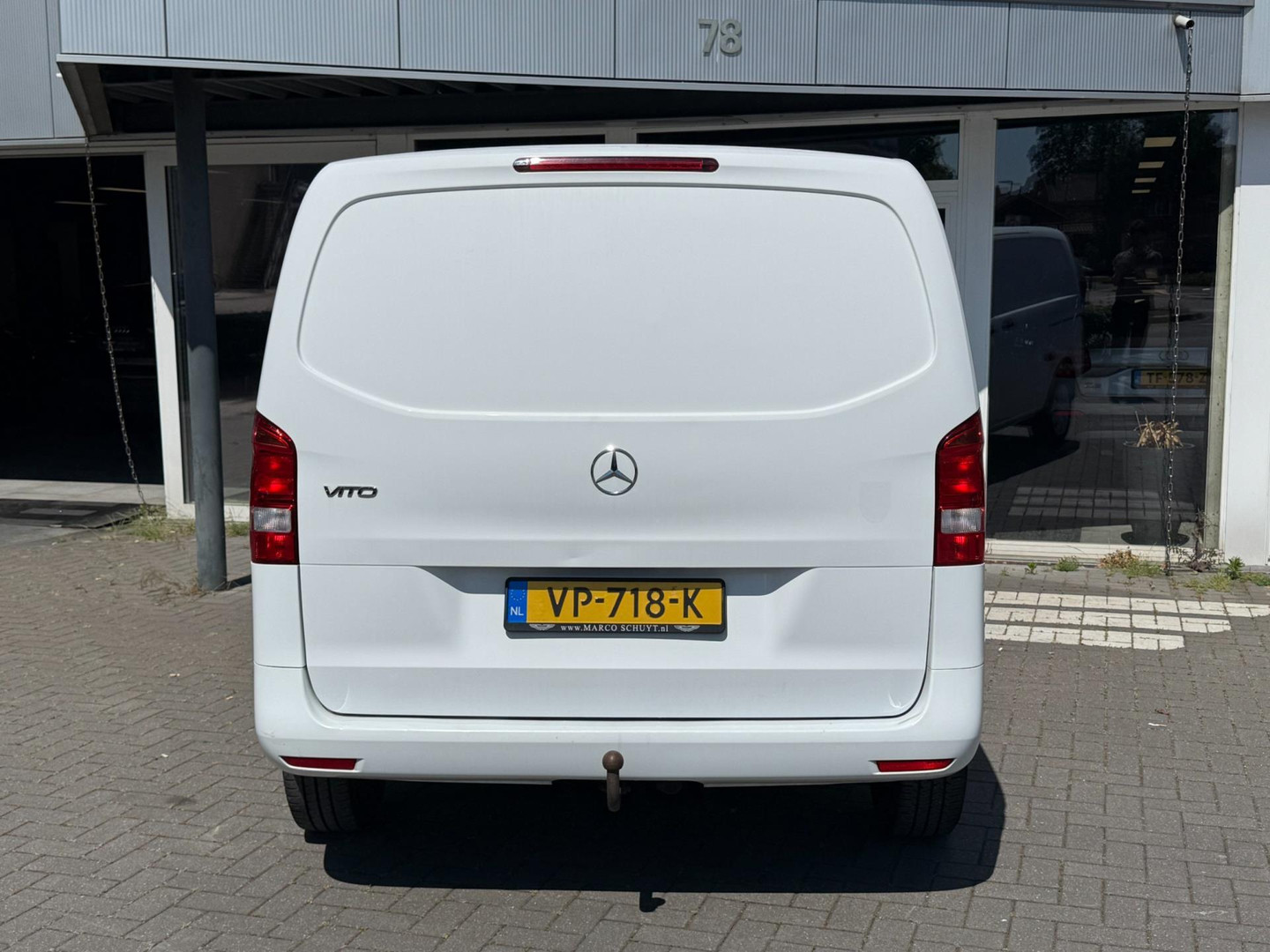 Mercedes-Benz Mercedes-Benz