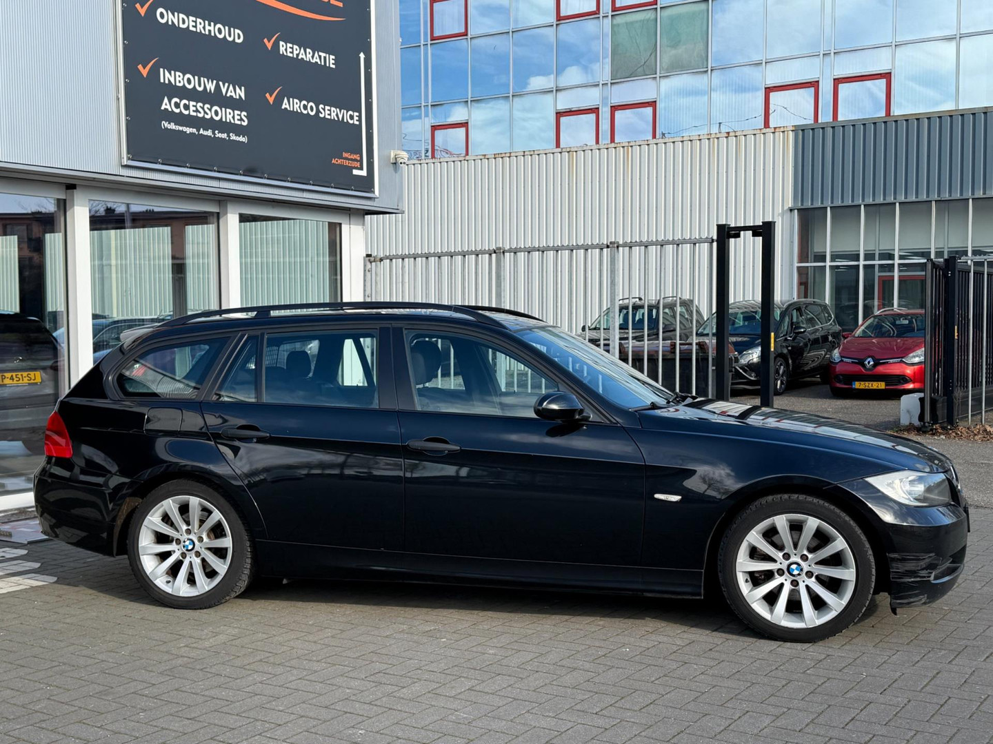 BMW