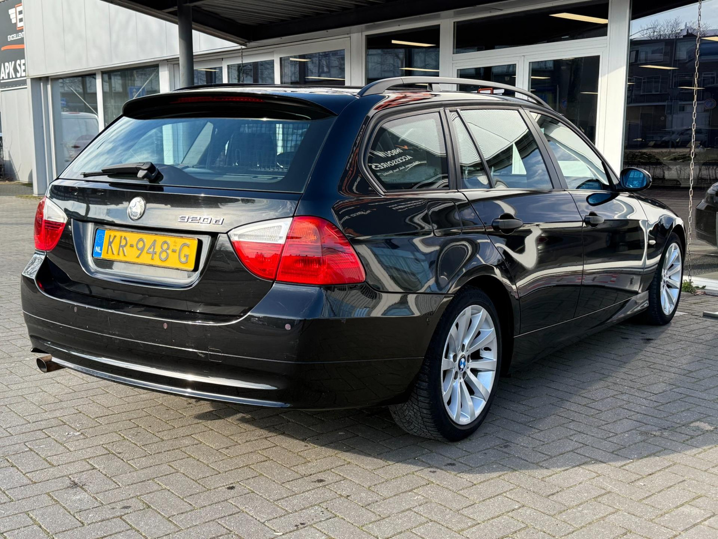 BMW