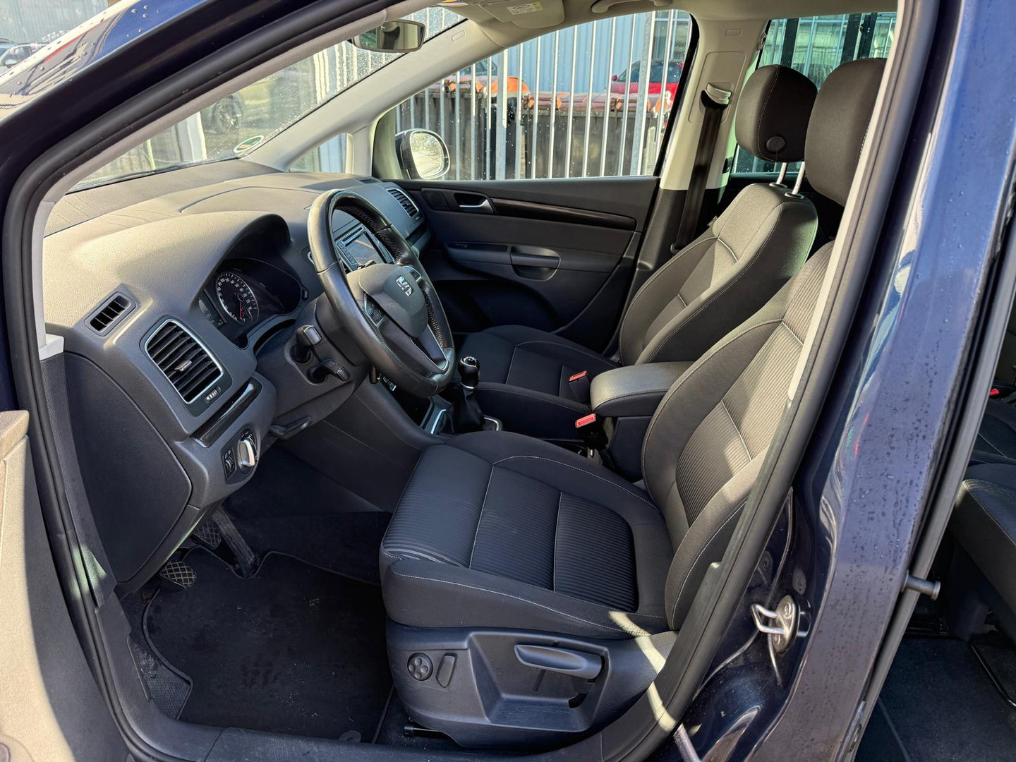 SEAT SEAT