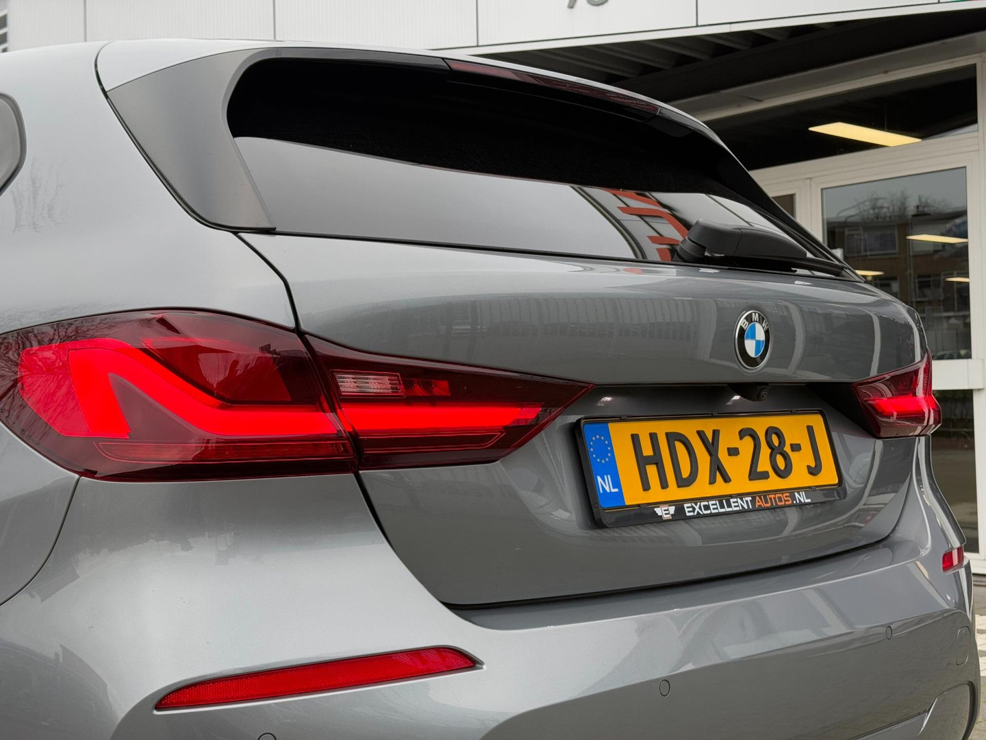 BMW BMW