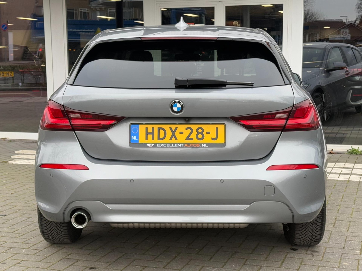 BMW BMW
