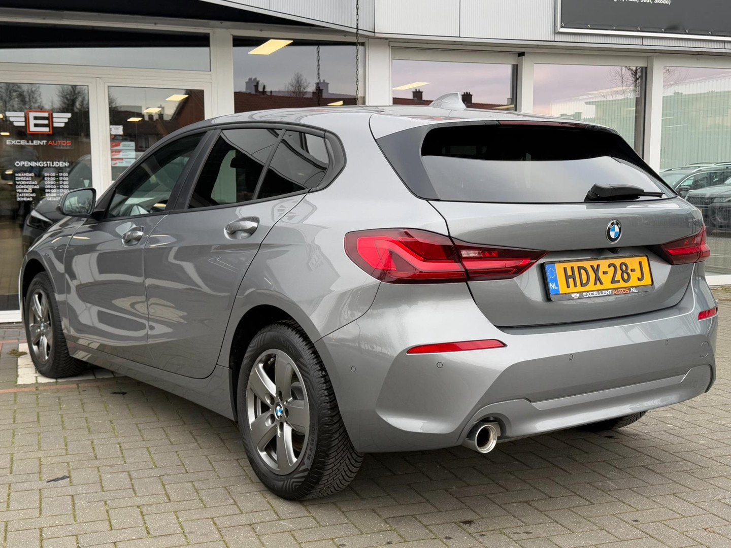 BMW BMW