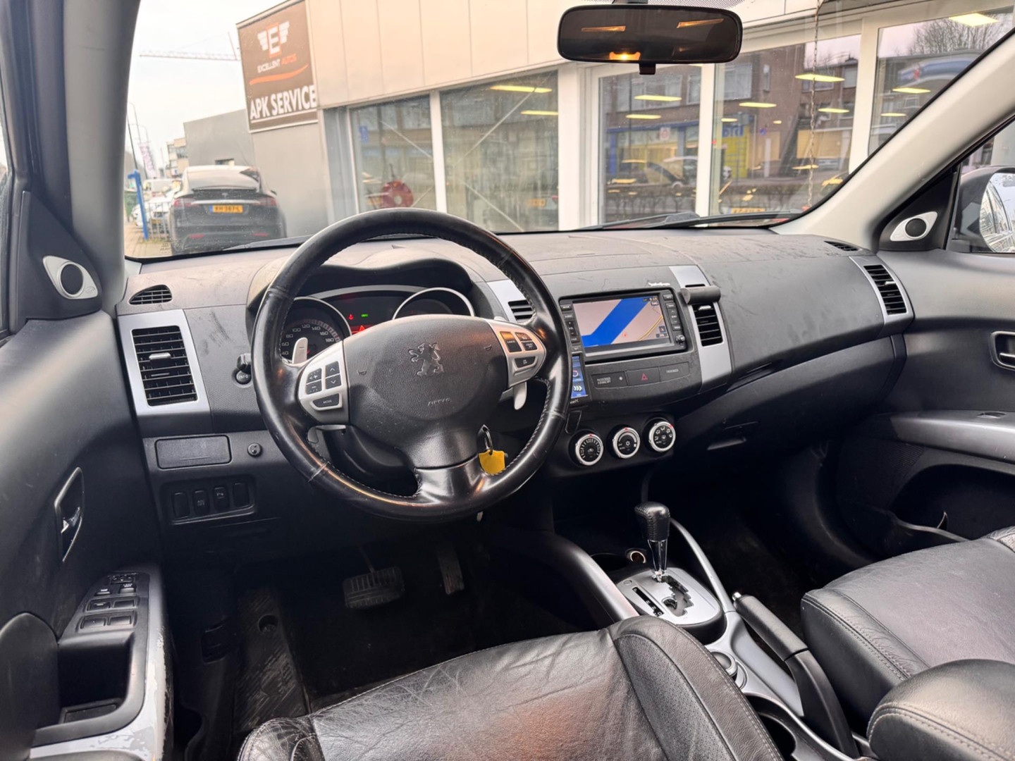 Peugeot Peugeot