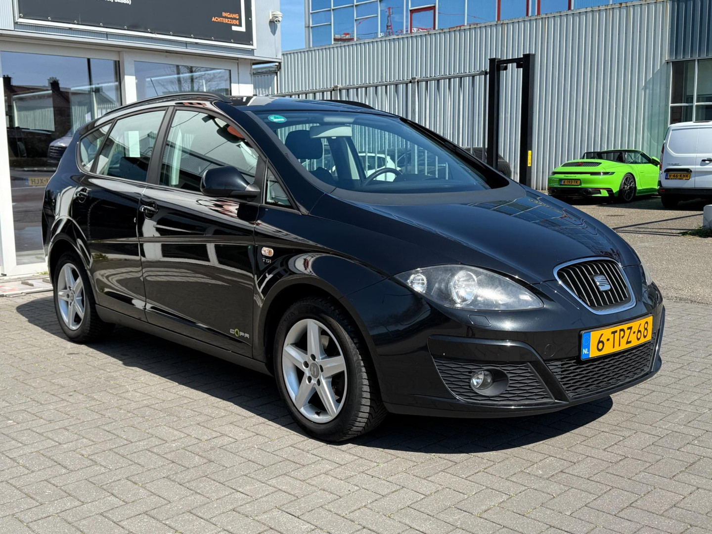 SEAT