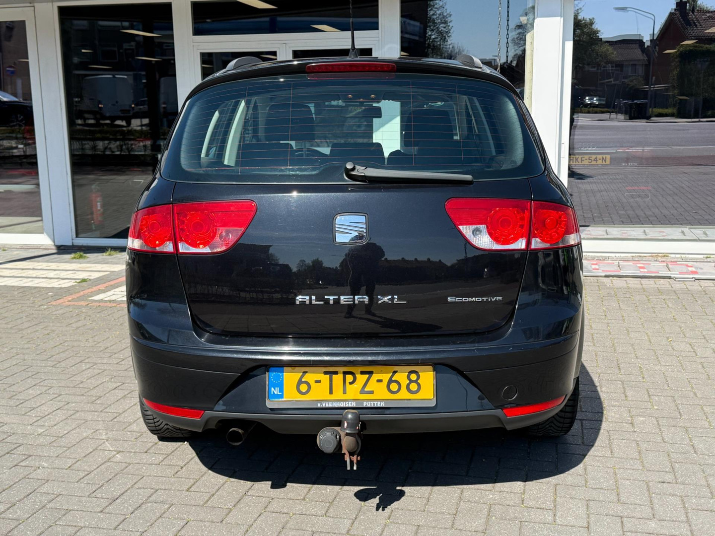SEAT