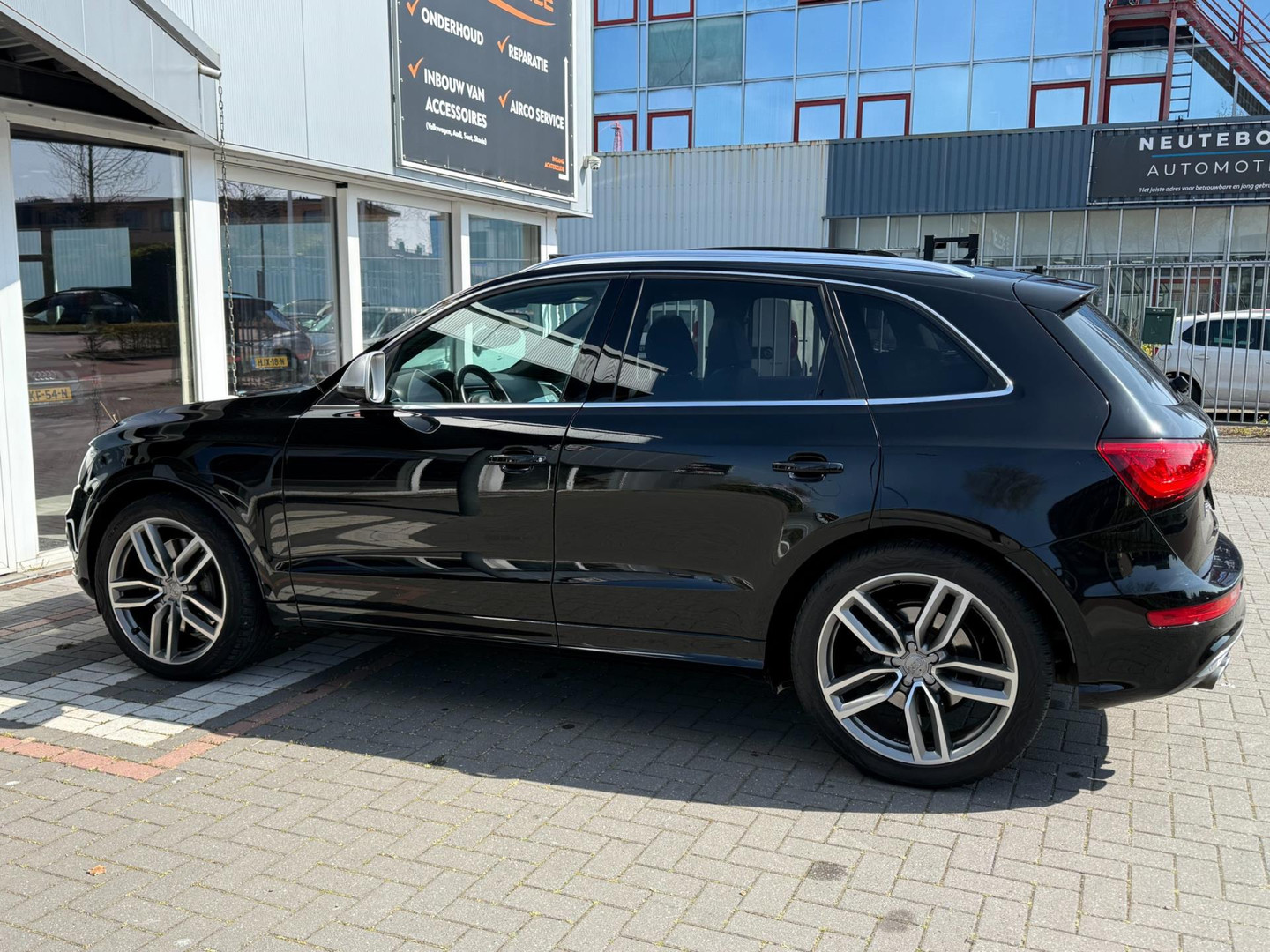 Audi