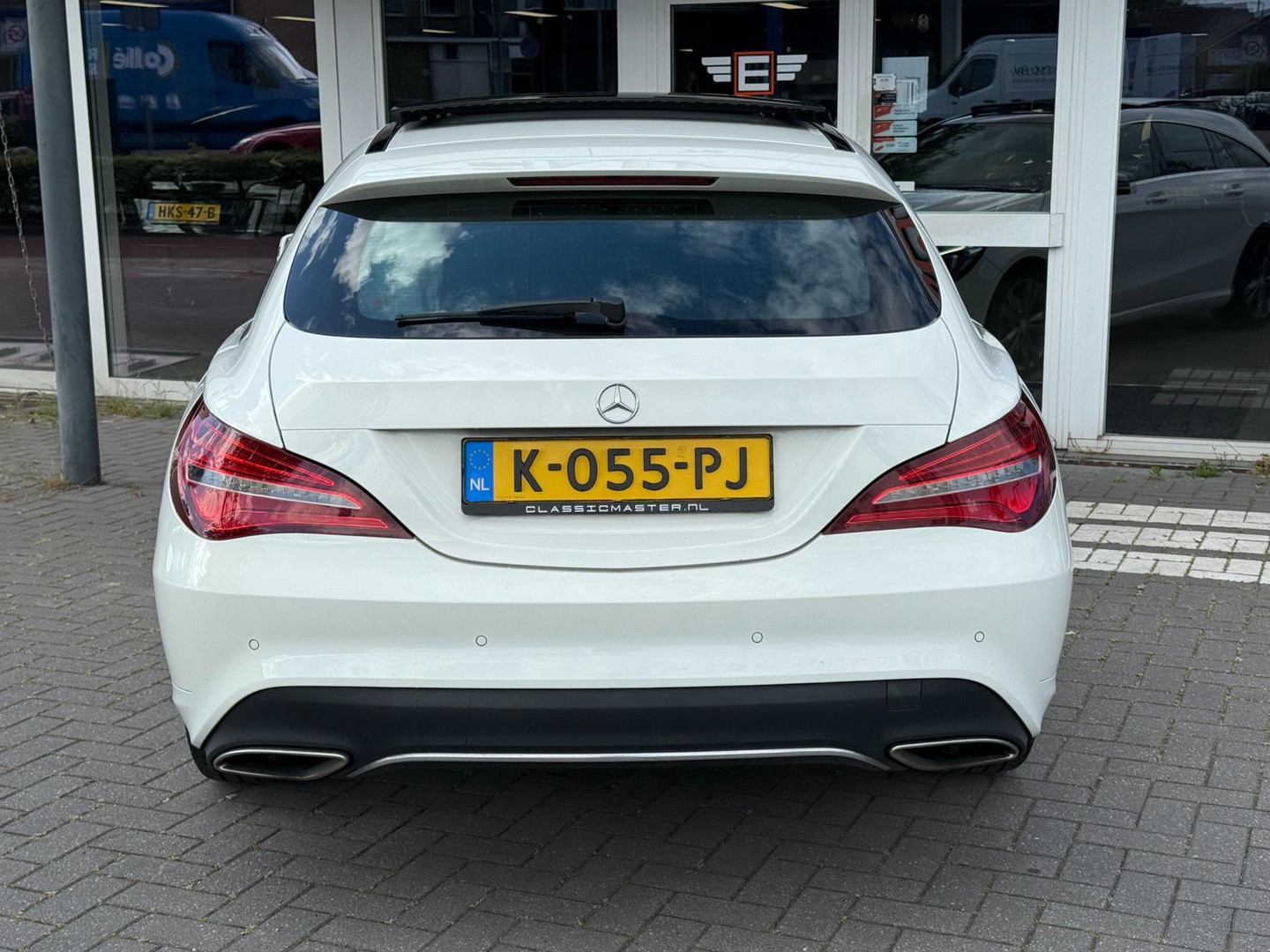 Mercedes-Benz Mercedes-Benz