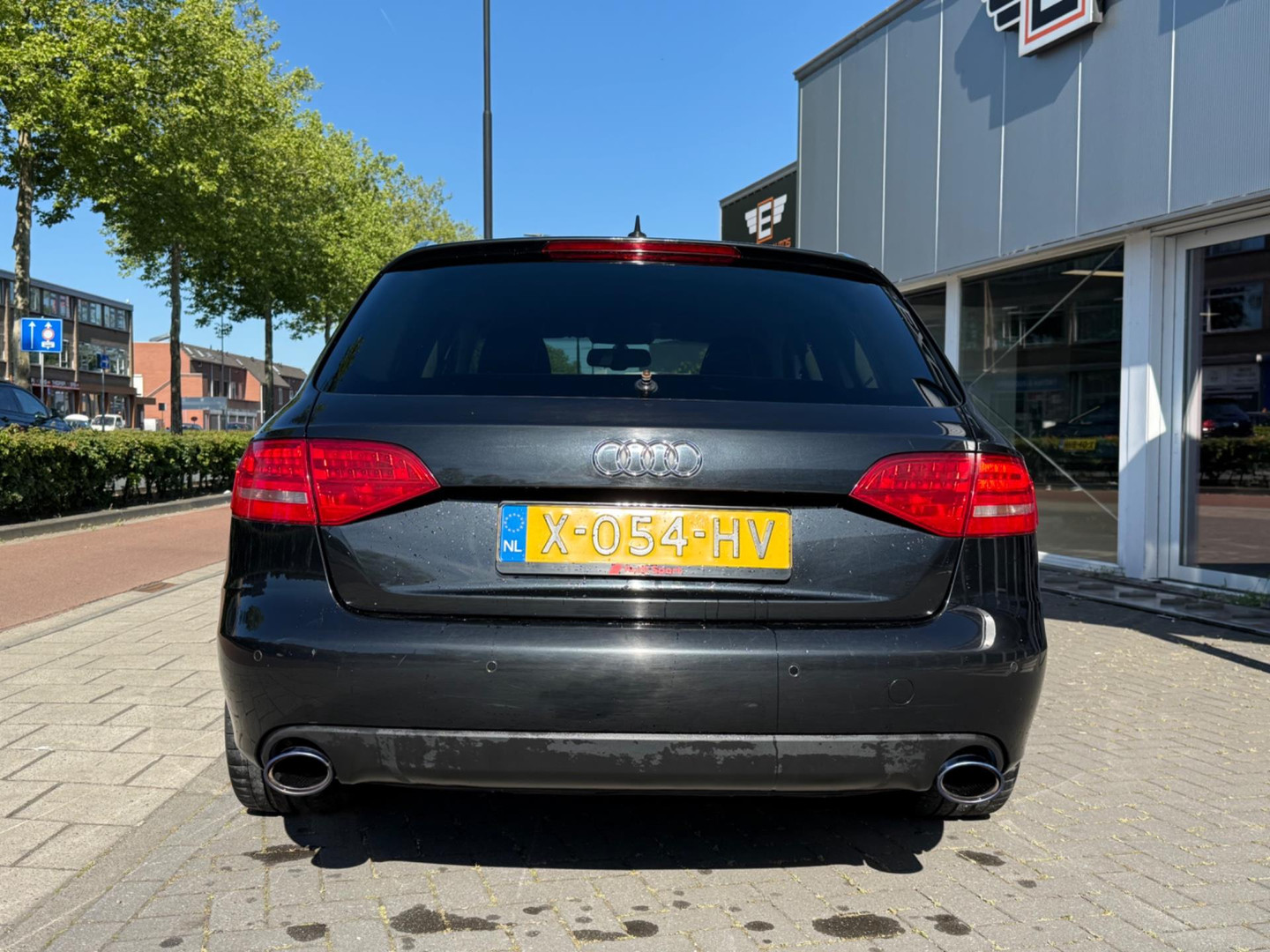 Audi