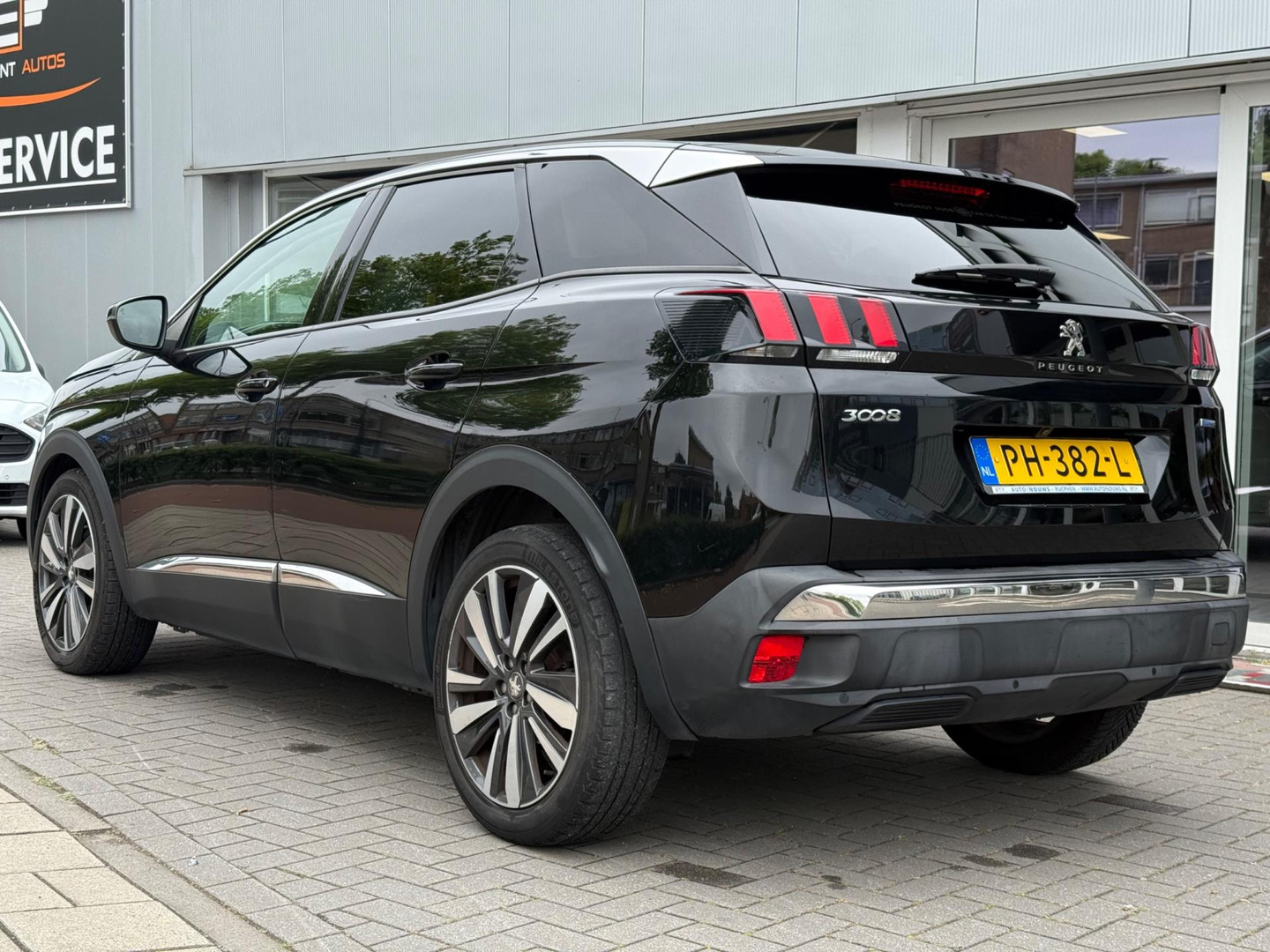 Peugeot