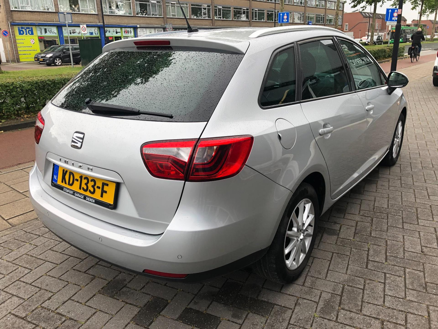 SEAT